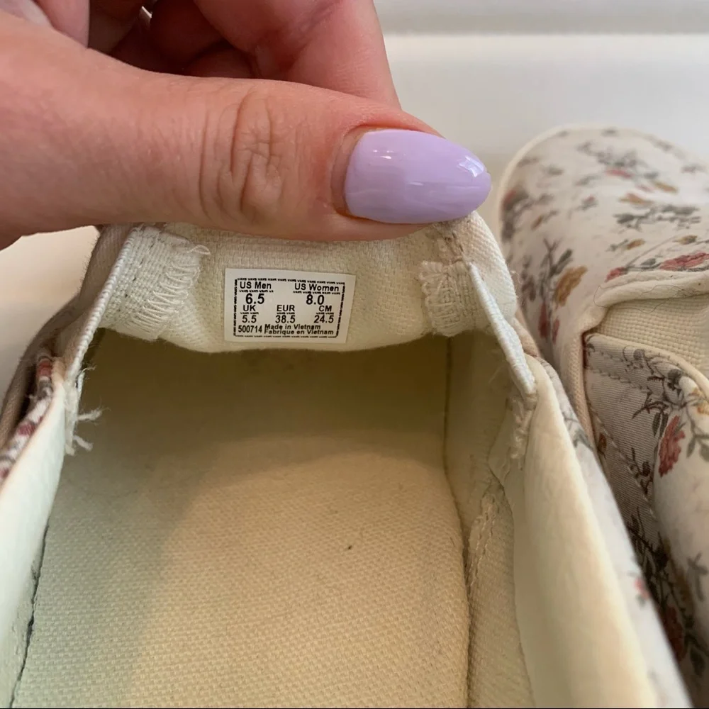 ✨️Vintage Slip On Floral Vans! The Original Skate Shoe! Size 8 - Picture 6 of 8